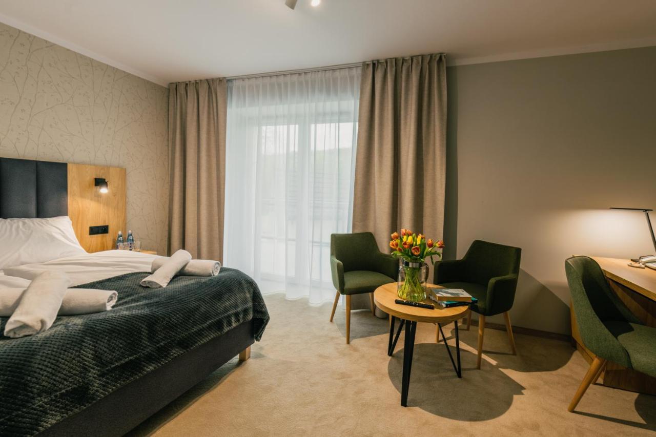 Country Club Zywiec Hotel Spa I Domki Caloroczne Eksteriør bilde